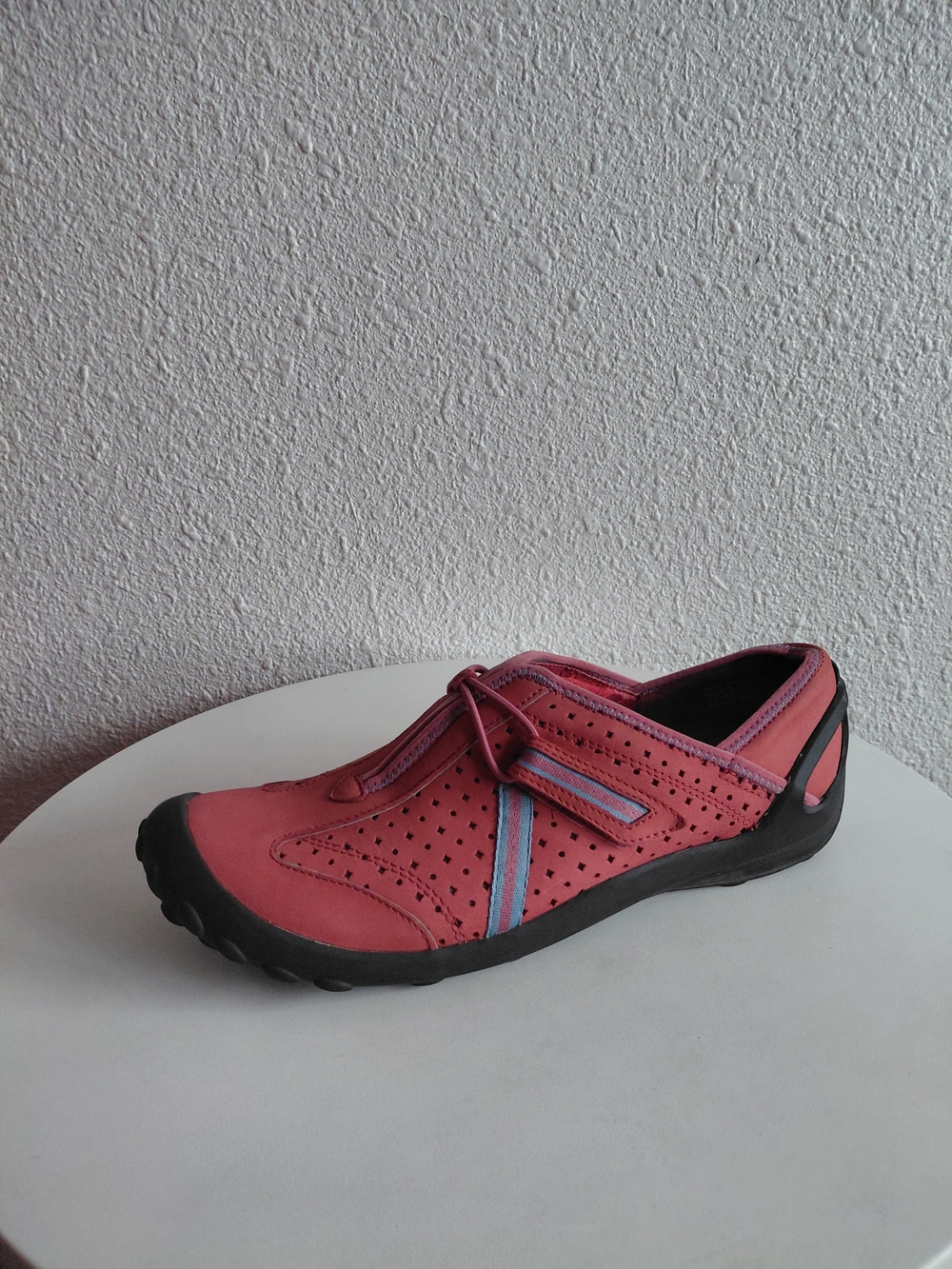 Clarks Privo Tequini women's slip-on sneakers berries nubuck